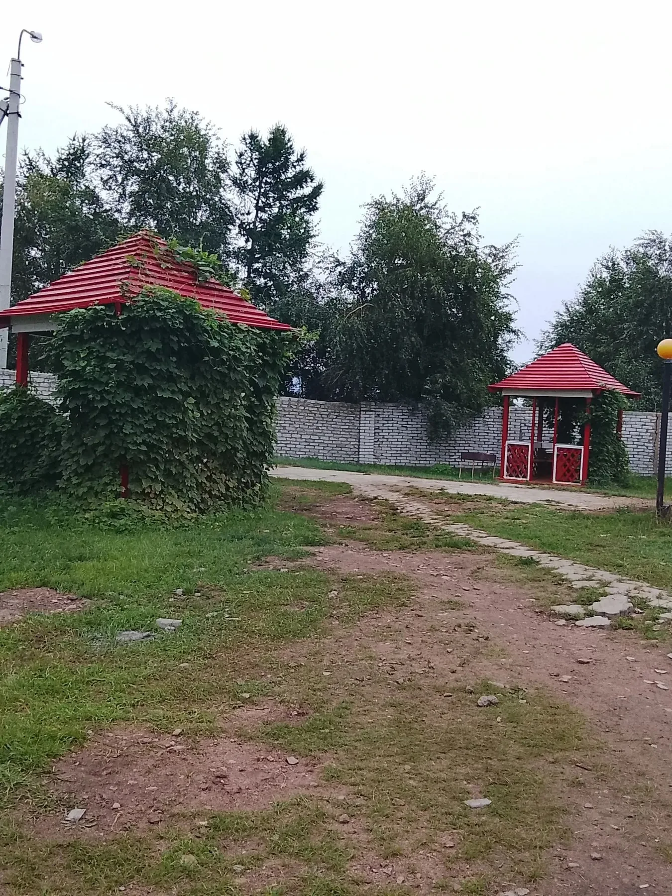 Беседки на территории